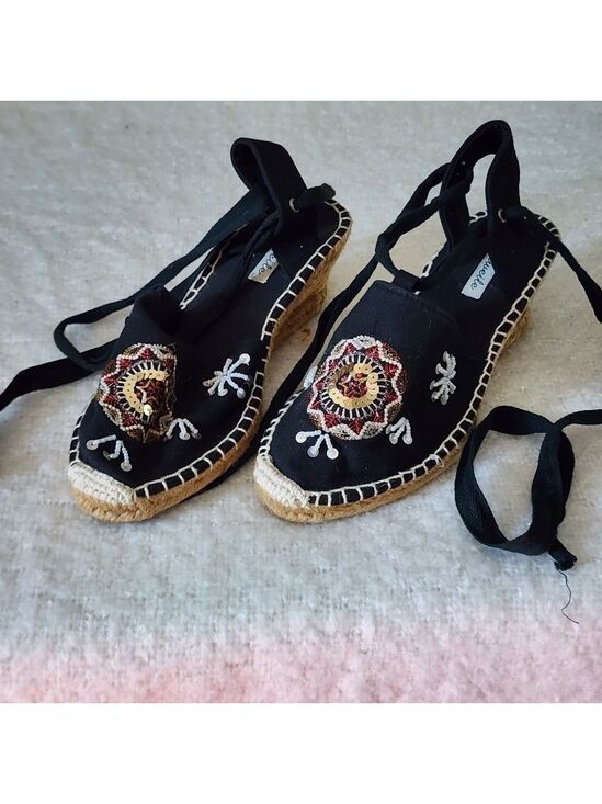 Niweile Shoes - Niweile wedge espadrile sandal color black with floral embroidered size 38